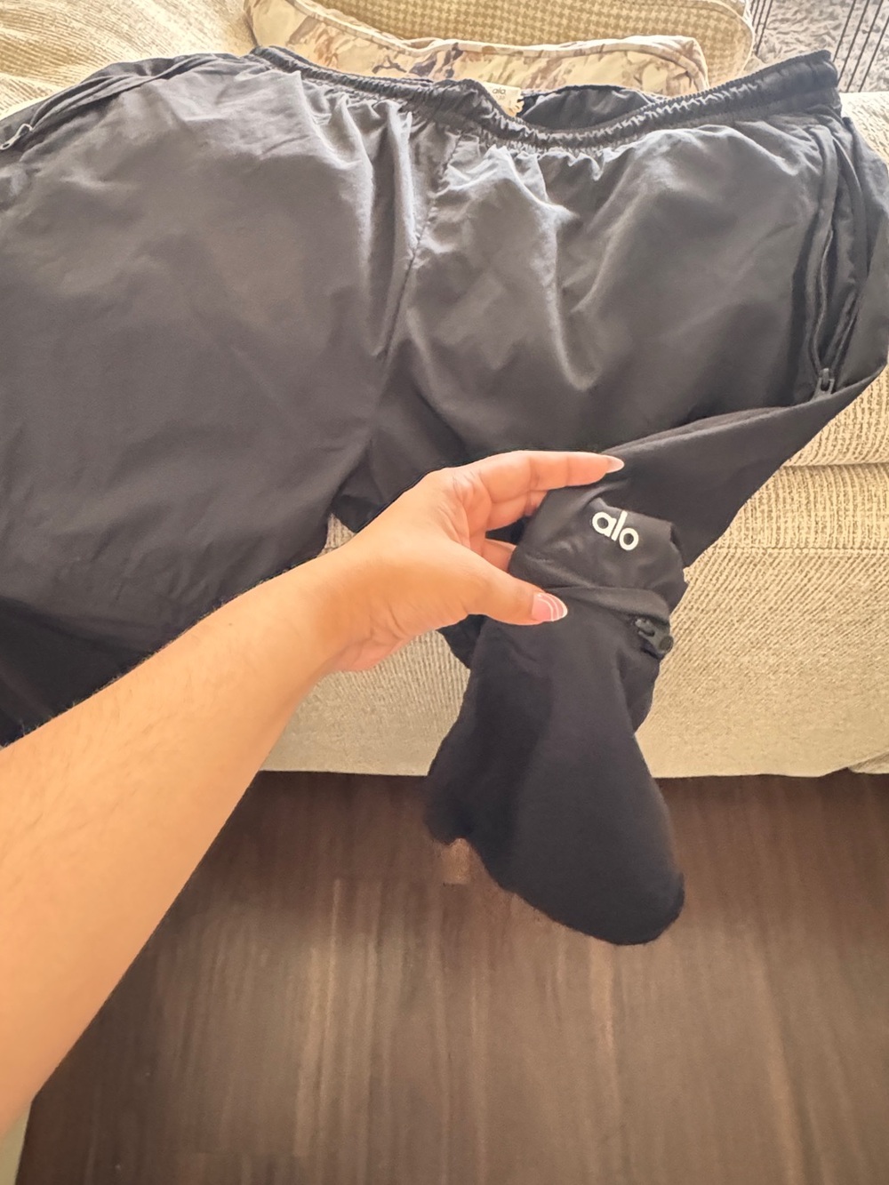 ALO black pants that turn into shorts
